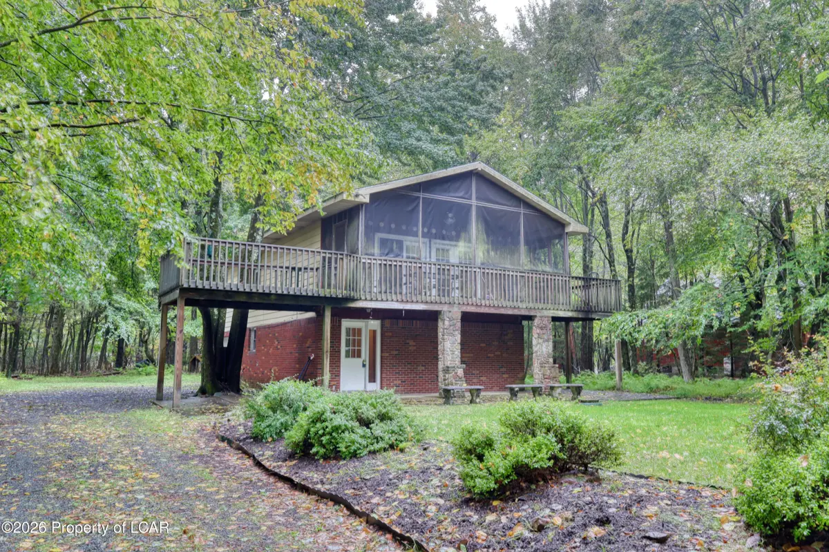200 Birch Drive, Blakeslee - 3 bed - 2 bath - 1,600 SF