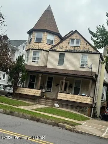 781 S Main Street 2, Wilkes-Barre - 1 bed - 1 bath - 950 SF