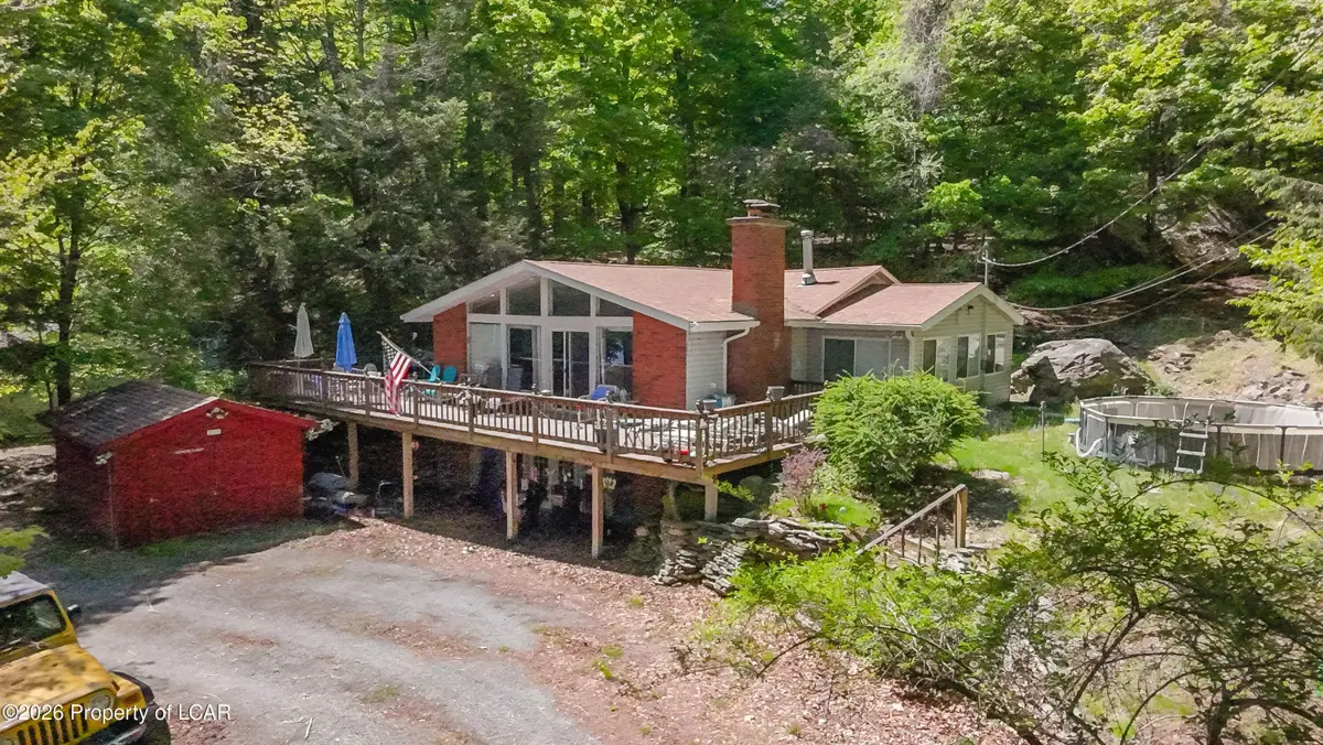 240 W Shore Drive, Hawley - 3 bed - 1 bath - 1,784 SF
