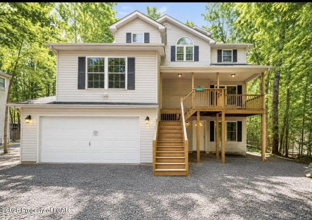 7225 Winnebago Drive, Pocono Lake in Pocono Lake