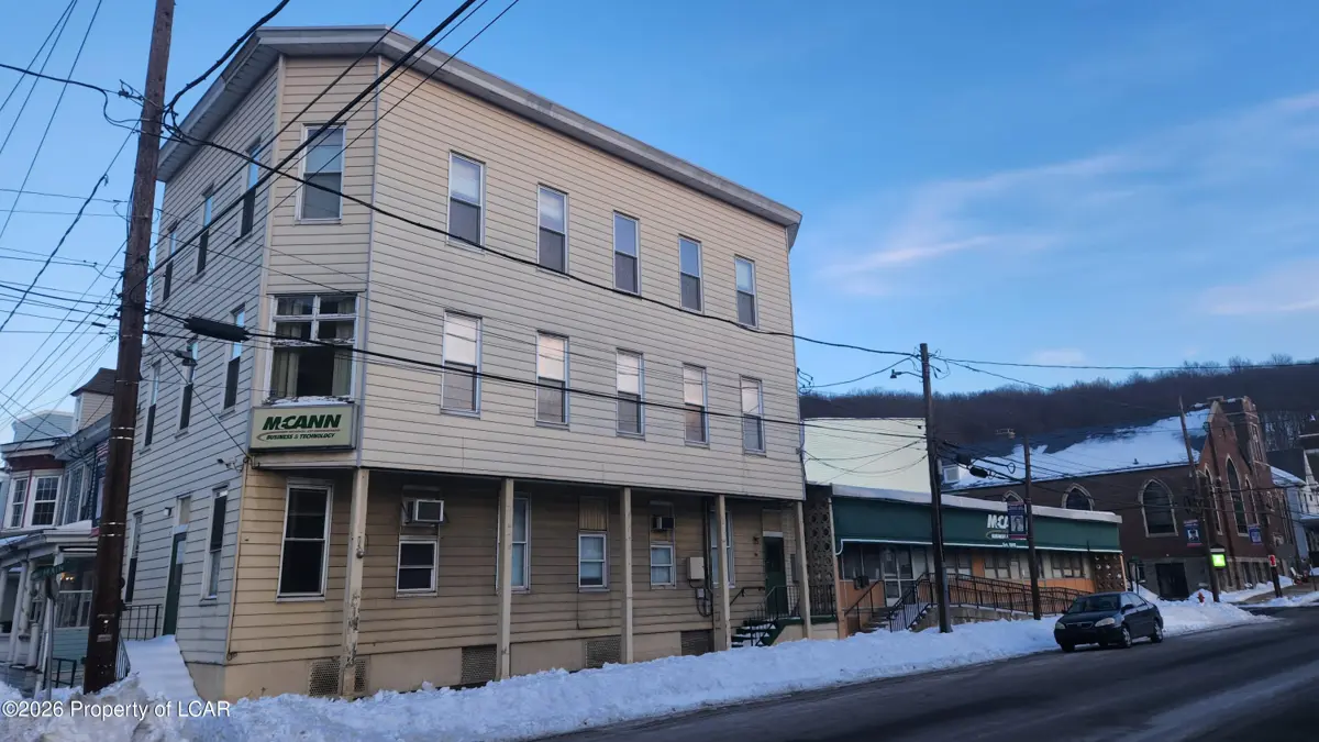 2 E Pine Street, Mahanoy City - 5 bath - 6,465 SF