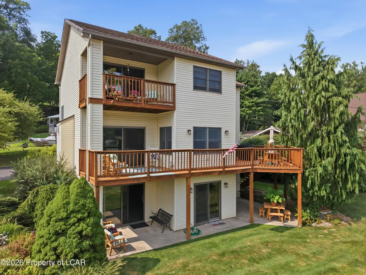 1428 (B) Lakeside Drive, Harveys Lake - 3 bed - 4 bath - 2,991 SF