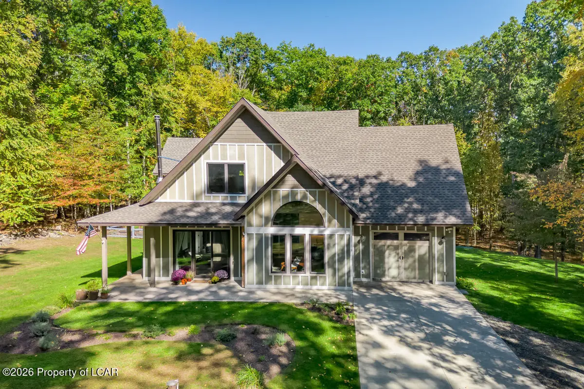 292 Vineyard Lane, Falls - 2 bed - 2 bath - 1,864 SF