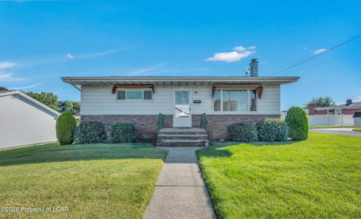 100 Ann Street, Old Forge - 2 bed - 1 bath - 900 SF