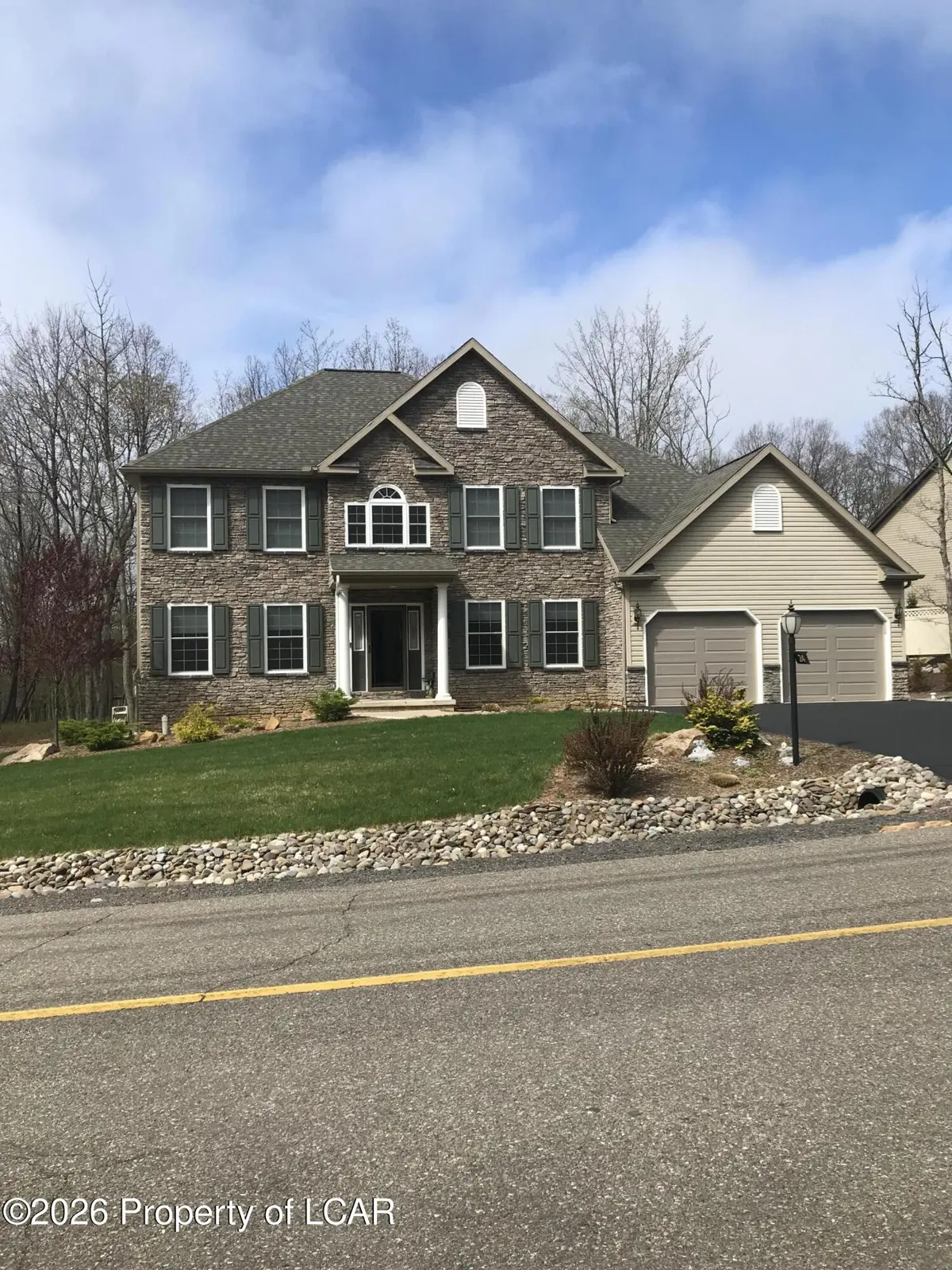 24 E Players Way, Hazleton - 3 bed - 3 bath - 3,200 SF