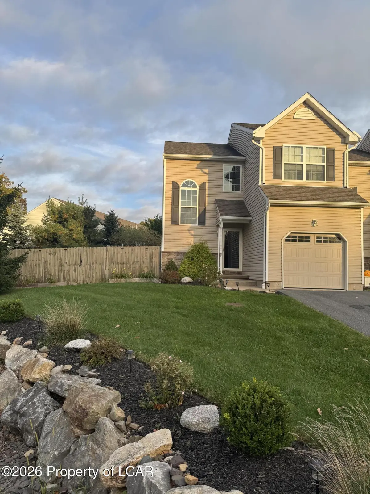 102 Player Ct Drive, Drums - 3 bed - 3 bath - 1,755 SF