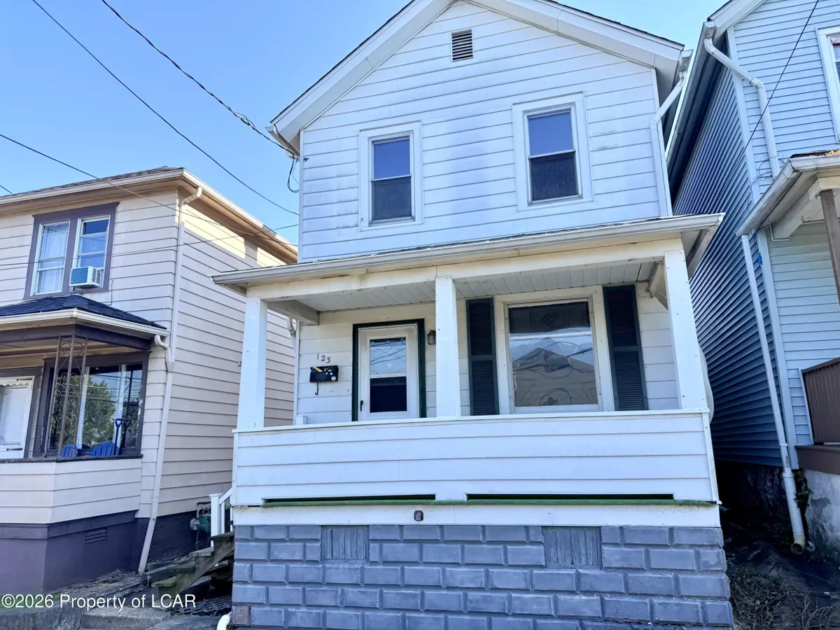 123 N Fulton Street, Wilkes-Barre - 3 bed - 1 bath - 1,145 SF