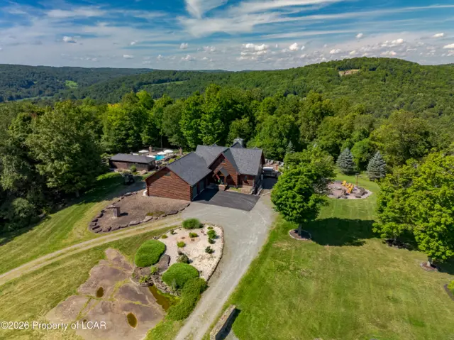 104 Hawks Nest Lane, Nicholson, PA 18446