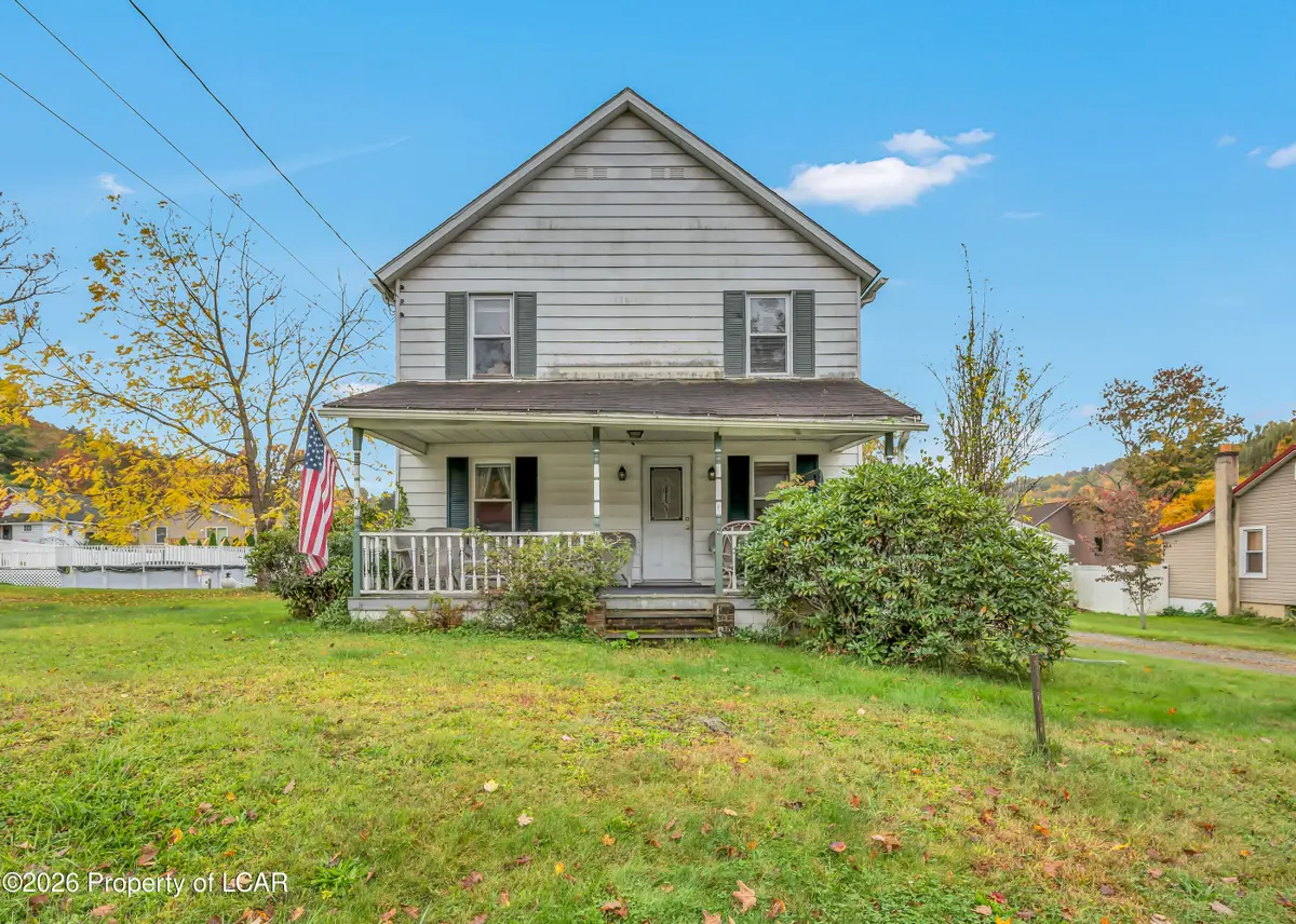 151 Carpenter Road, Harveys Lake - 3 bed - 2 bath - 1,372 SF