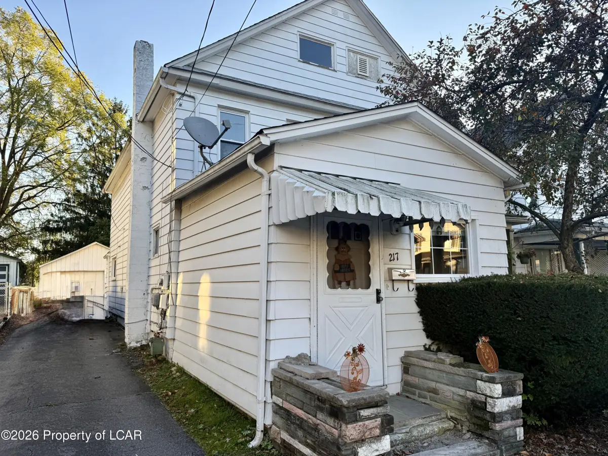 217 Cooper Street, Courtdale - 3 bed - 1 bath - 1,248 SF