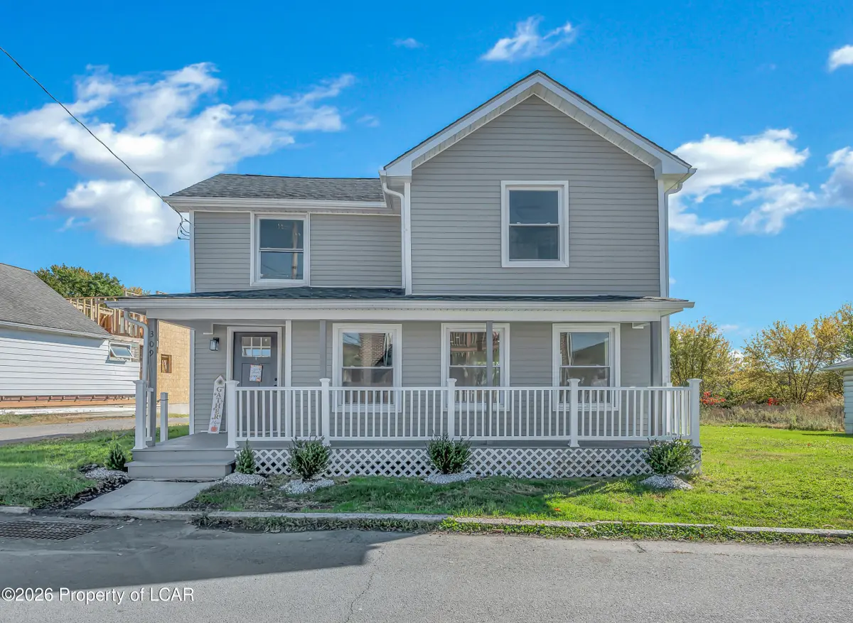 309 Susquehanna Avenue, Exeter - 3 bed - 3 bath - 1,753 SF