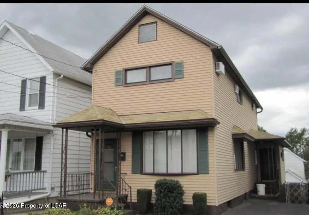 110 Custer Street, Wilkes-Barre in Wilkes-Barre