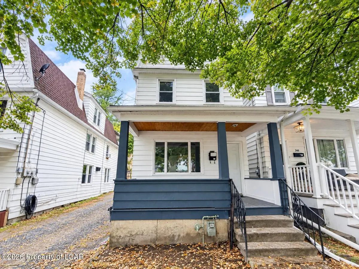 344 Madison Street, Wilkes-Barre - 5 bed - 2 bath - 1,920 SF