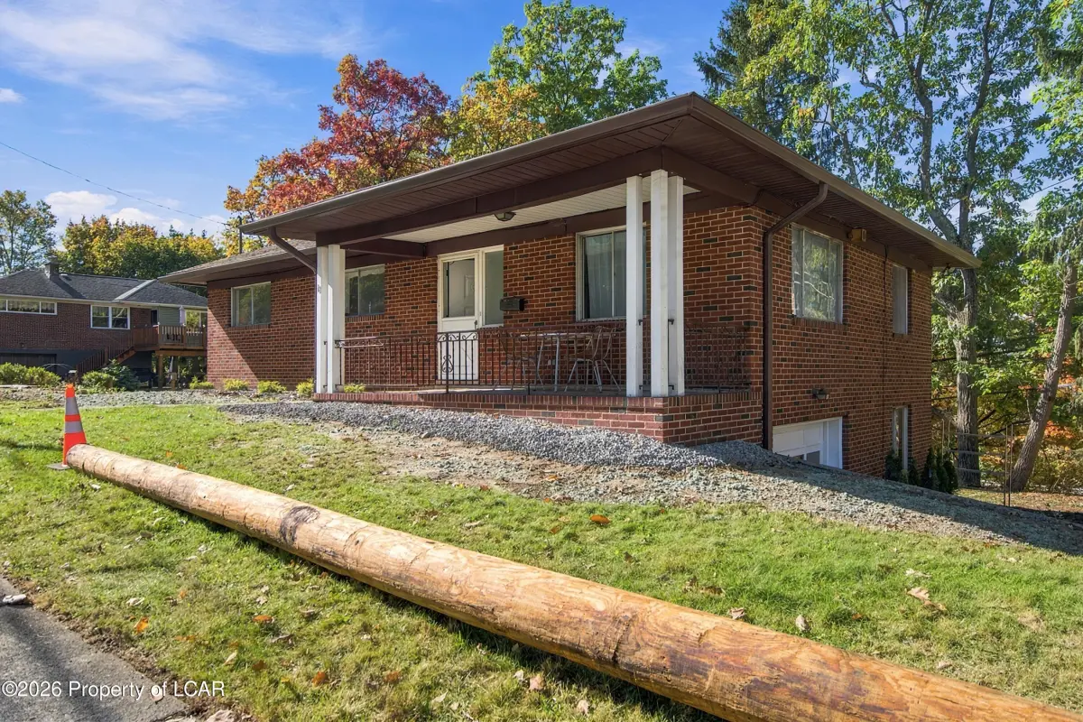 18 Conroy Street, Scranton - 2 bed - 2 bath - 1,364 SF