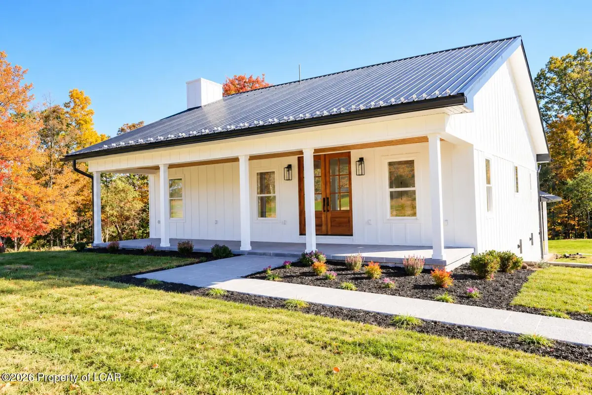 3934 Saint Marys Road, Wapwallopen - 3 bed - 3 bath - 2,688 SF