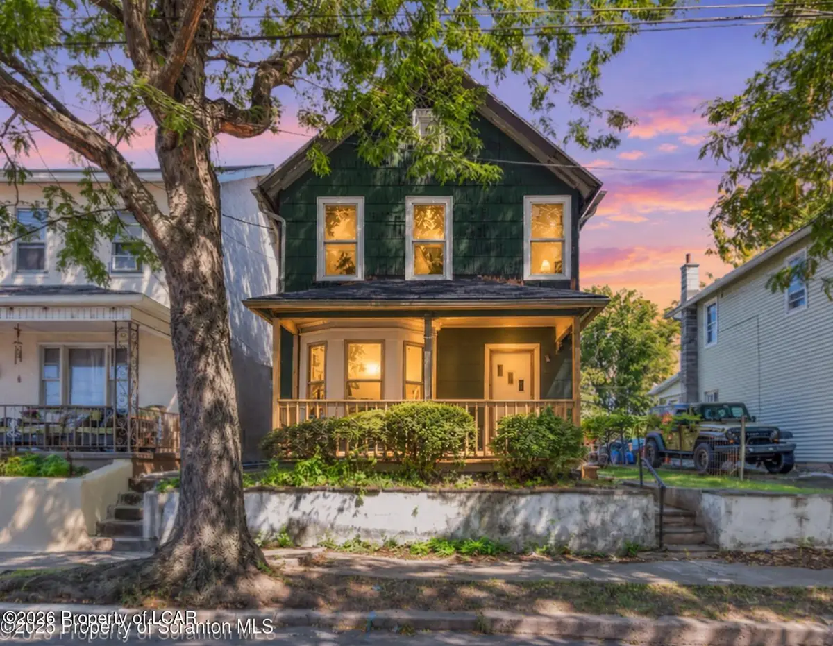 431 Phelps Street, Scranton - 4 bed - 1 bath