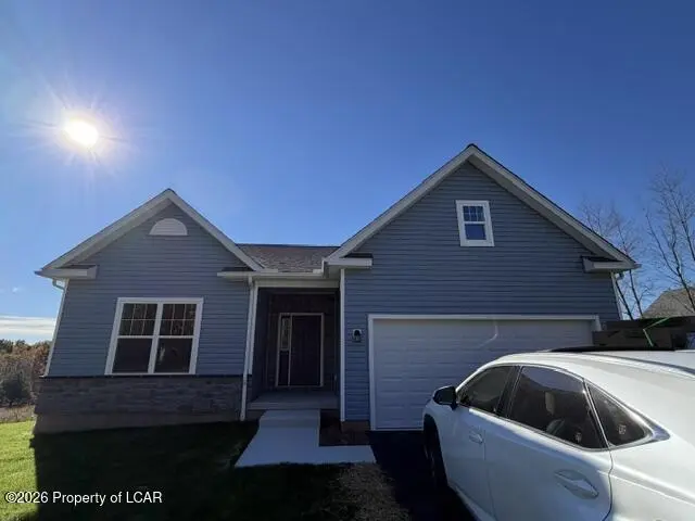661 W Oak Lane, White Haven in White Haven