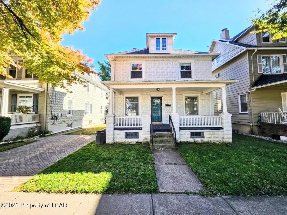 377 Wright Avenue, Kingston - 3 bed - 2 bath - 1,900 SF