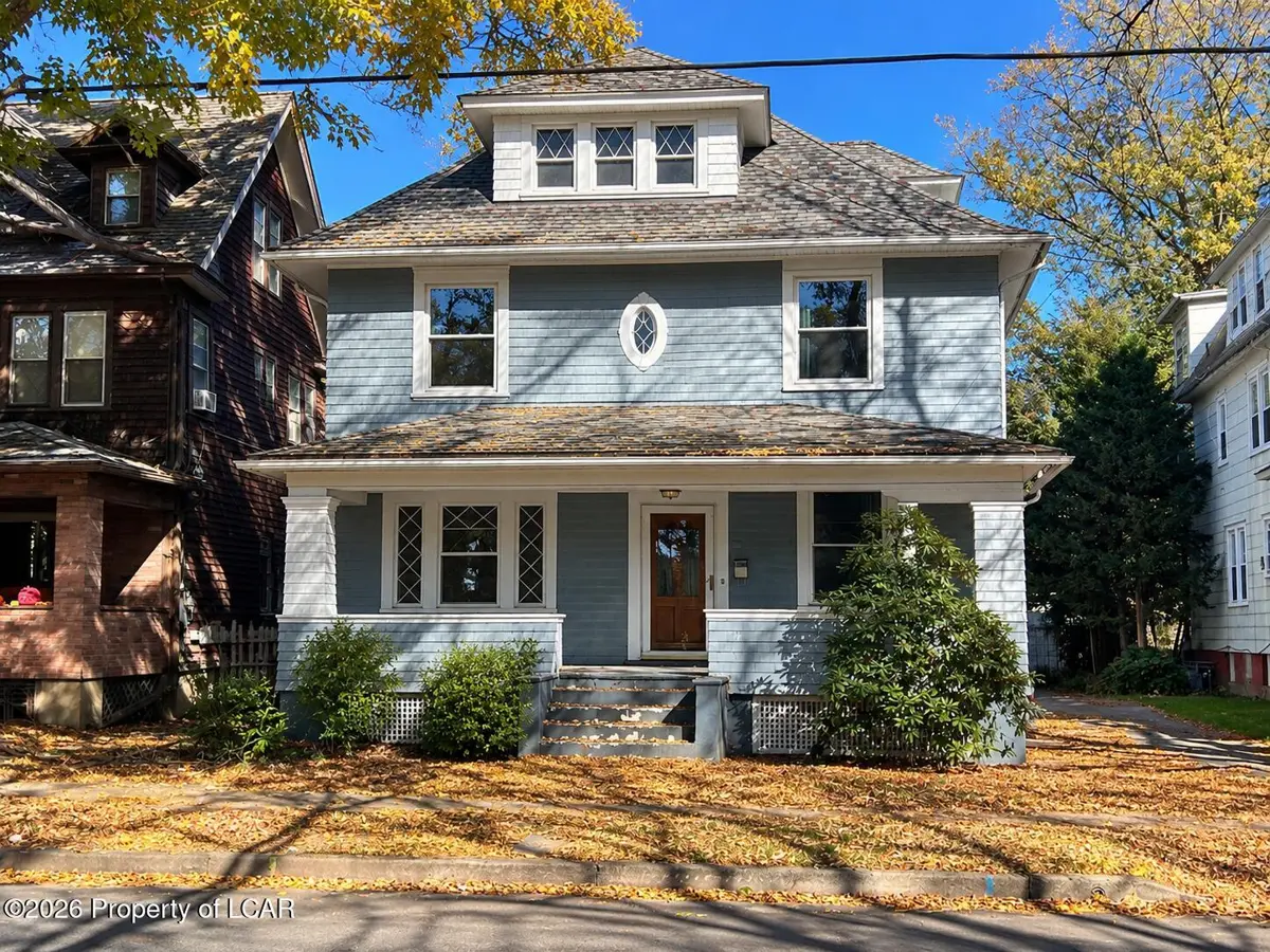 34 Pierce Street, Kingston - 6 bed - 2 bath - 2,259 SF