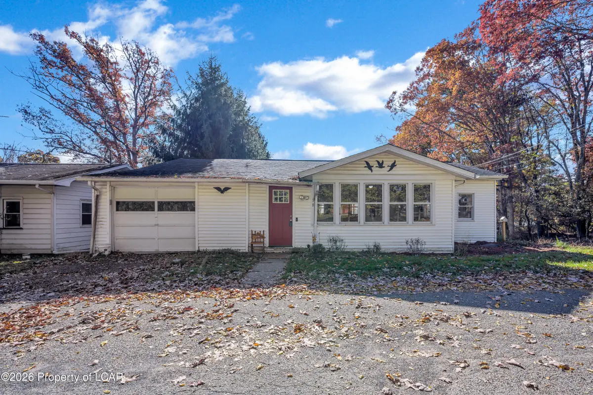 38 Lillian Drive, Mountain Top - 3 bed - 2 bath - 876 SF