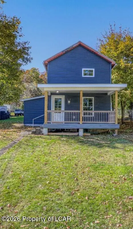 106 Butz Street, Weatherly - 2 bed - 1 bath - 992 SF