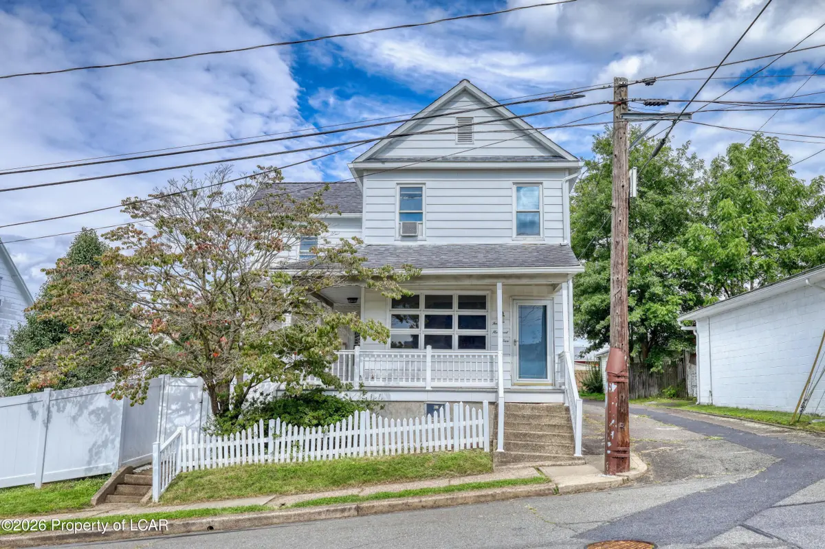 405 College Street, Nanticoke - 3 bed - 1 bath - 1,232 SF