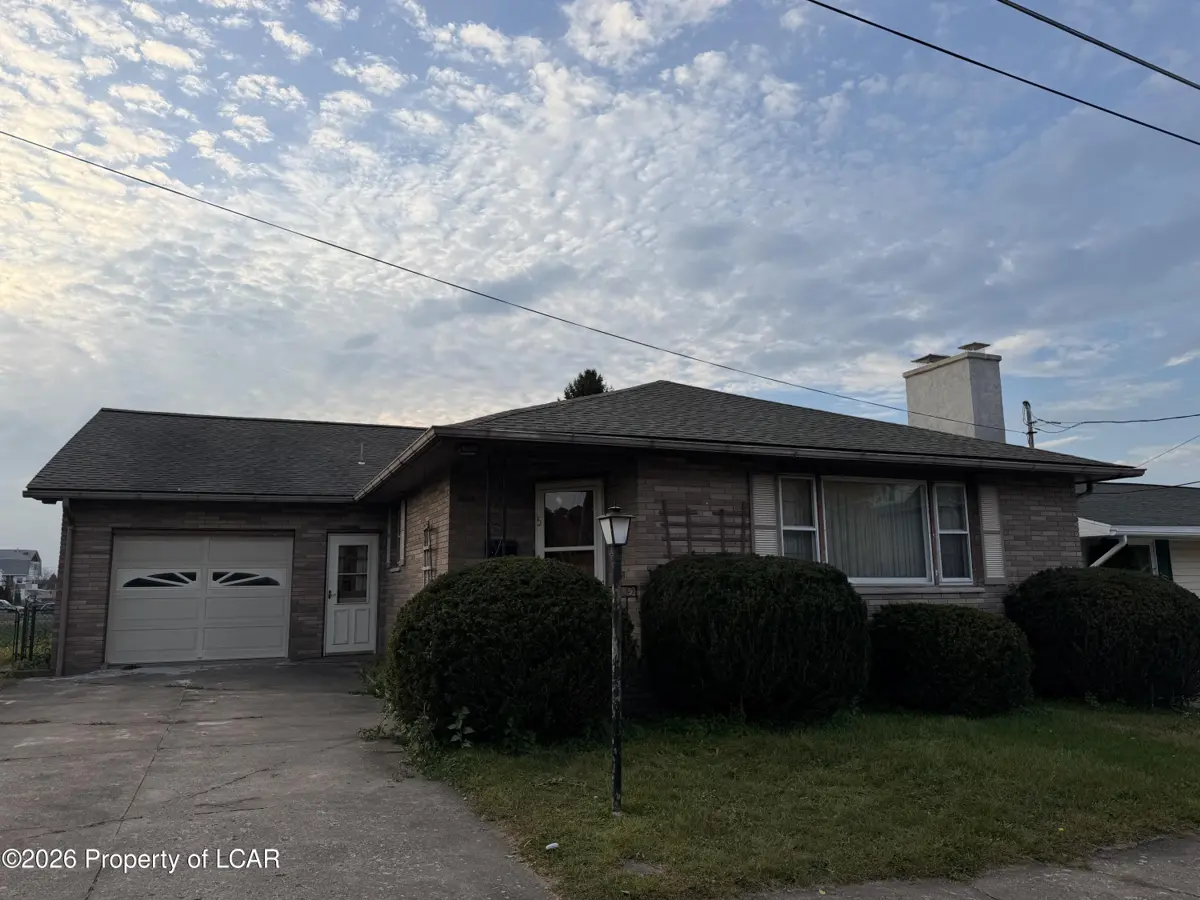 5 S Butler Street, McAdoo - 3 bed - 3 bath - 1,542 SF