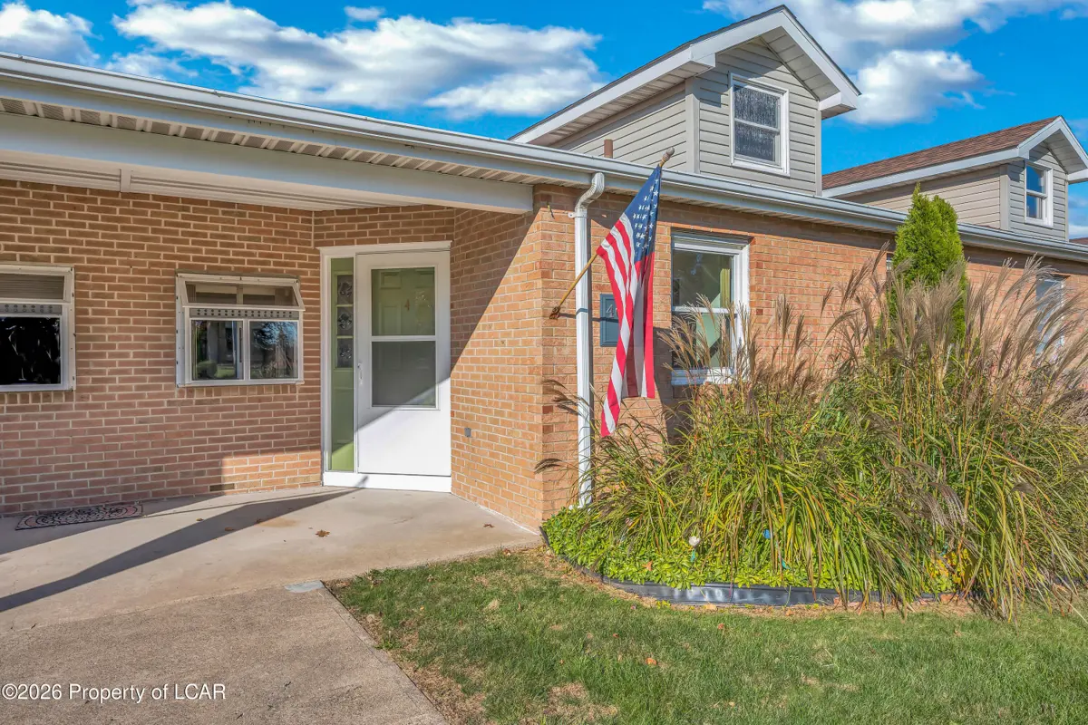 4021 unt 4 Hollywood Boulevard, Hazle Township - 2 bed - 2 bath - 1,327 SF