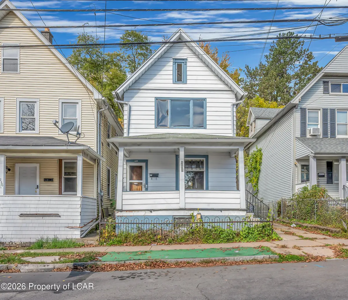 288 N Washington Street, Wilkes-Barre - 3 bed - 1 bath - 1,530 SF